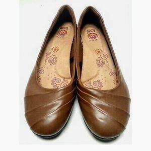NWOB Earth Spirit Holi Brown Ballet Flats